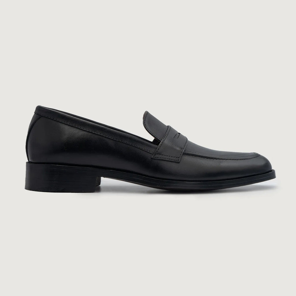 Black Leather Loafers for Women | Premium Comfort Footwear 1