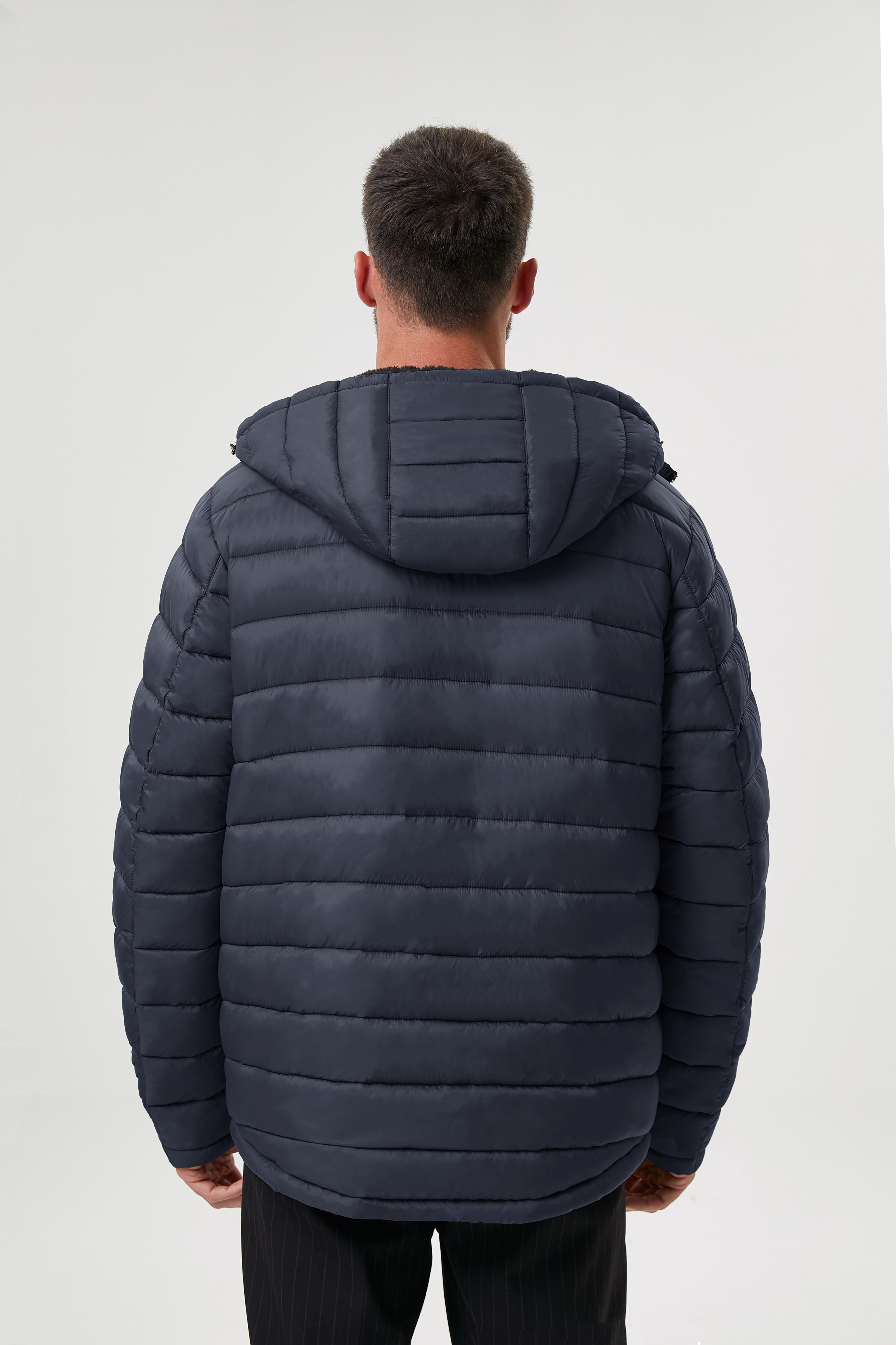 Men's Empire Quilted Puffer Jacket with Sherpa Lining for Winter Warmth & Style 5