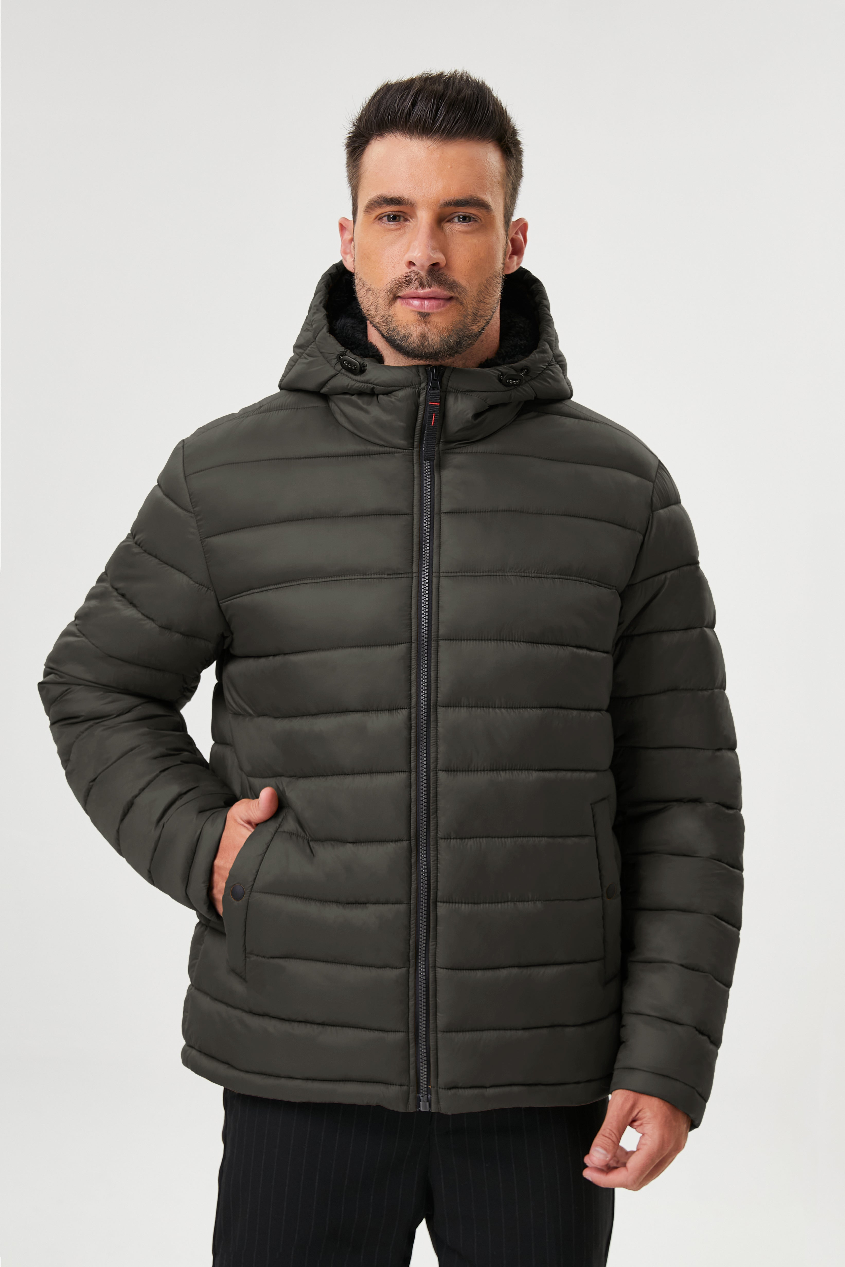 Men's Empire Quilted Puffer Jacket with Sherpa Lining for Winter Warmth & Style 9